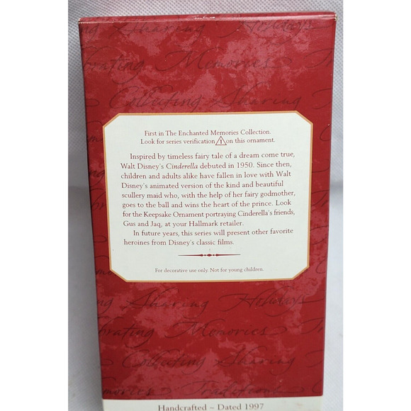 1997 Hallmark Keepsake Ornament - Disney's Cinderella - Enchanted Memories - Picture 5 of 5